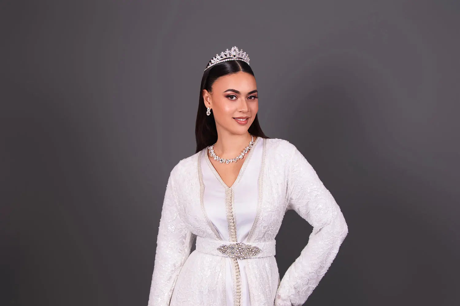 Comment bien choisir son caftan ou sa tackhita pour un mariage