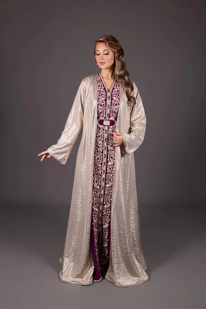 Caftan marocain or et violet brodé