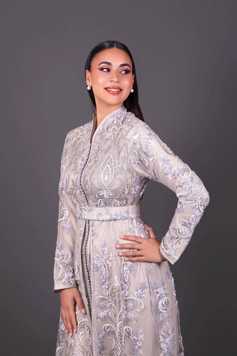 takchita dentelle haute gamme col montant 