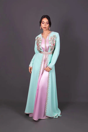 قفطان ليزارا – ألوان باستيلية MODE & CAFTAN