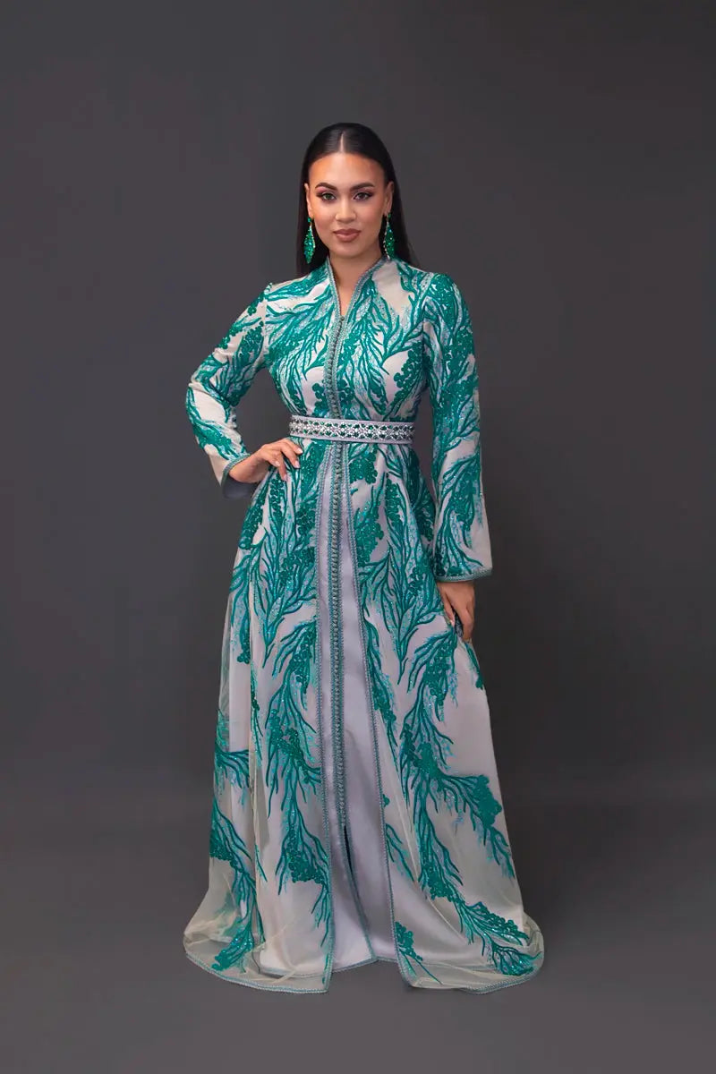 caftan femme marocain de luxe en dentelle brodée 