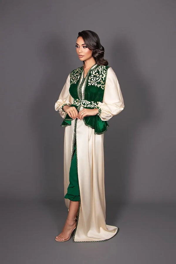 caftan femme avec gilet velour  et pantalon 