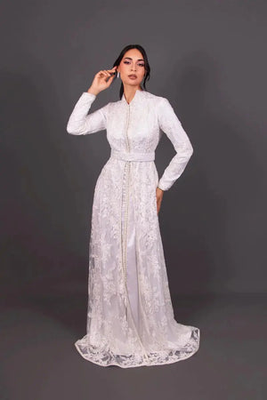 Caftan marocain femme disponible en vente