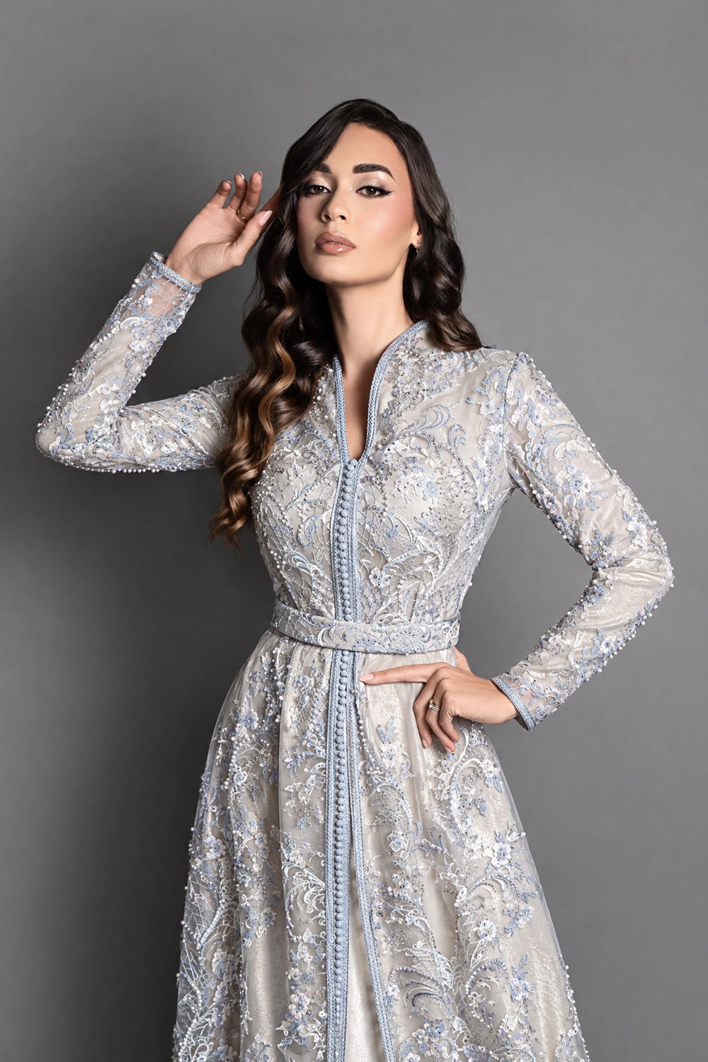 Caftan marocain en dentelle haute gamme Cornelya MODE & CAFTAN