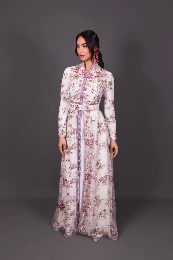 Caftan Lizya – Prestigieuse Takchita mit marokkanischer Handwerkskunst MODE & CAFTAN