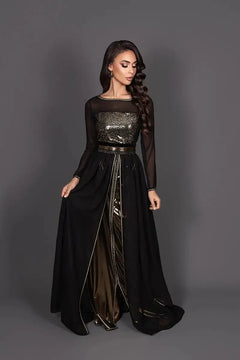 caftan marocain moderne col bateau noir et or 