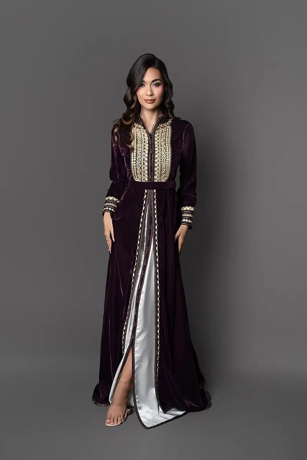 caftan marocain prune avec broderie dorée 