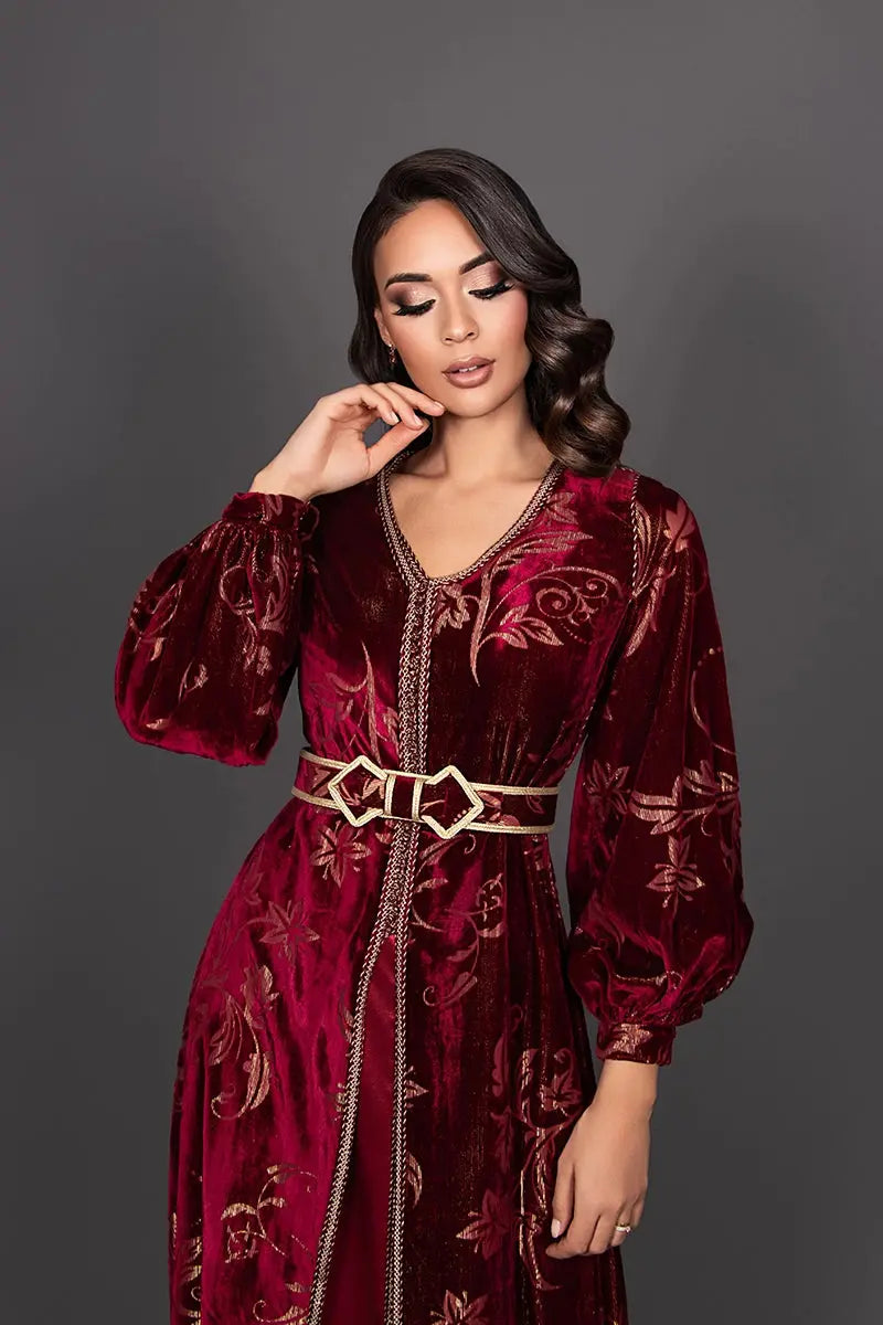 Burgundy velvet and silk satin caftan with semi-puffed sleeves