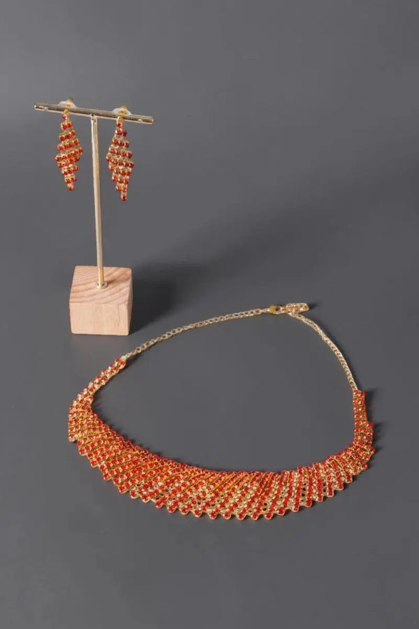 Parure rouge, orange fantaisie mode et caftan 