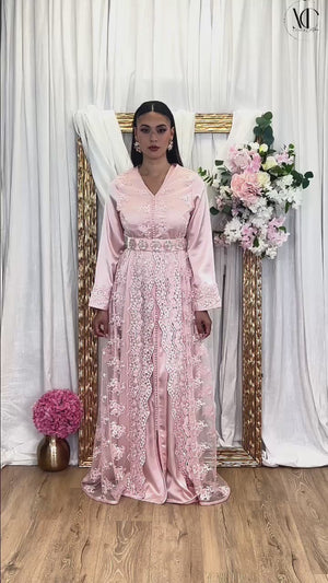 Catfan  Floria, caftan marocain en dentelle perlée