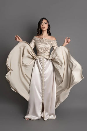 Beiger Kaftan aus Chiffon
