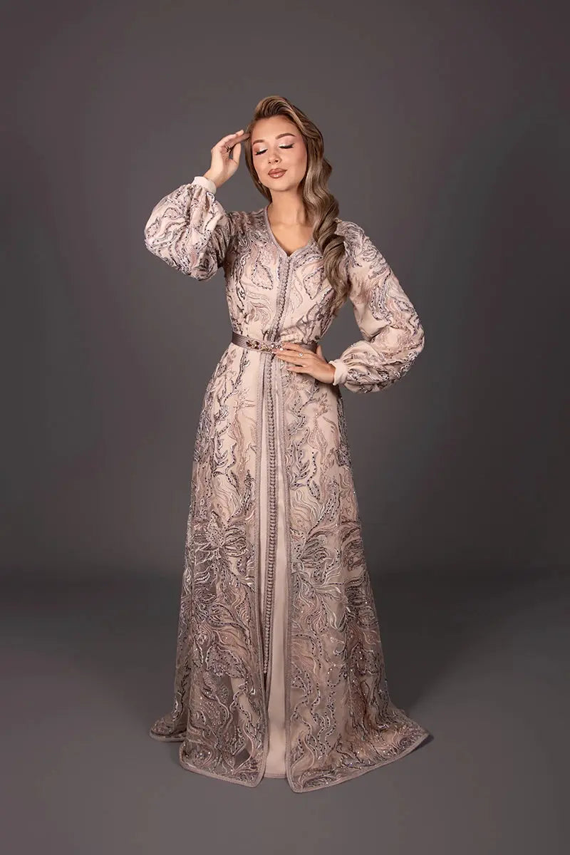 Luxury lace kaftan with puff sleeves for a grand wedding, delivery SUR MESURE