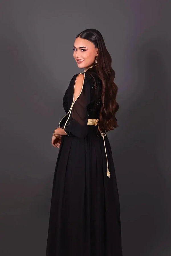 robe caftan marocaine noir en dentelle, sfifa, doré, ceinture dorée