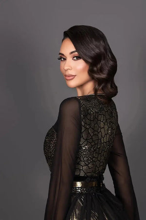 robe caftan marocaine noire et or pour jeune fille, femme avec ceinture artisanale