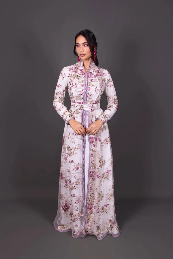 Caftan Lizya – Prestigieuse Takchita mit marokkanischer Handwerkskunst MODE & CAFTAN