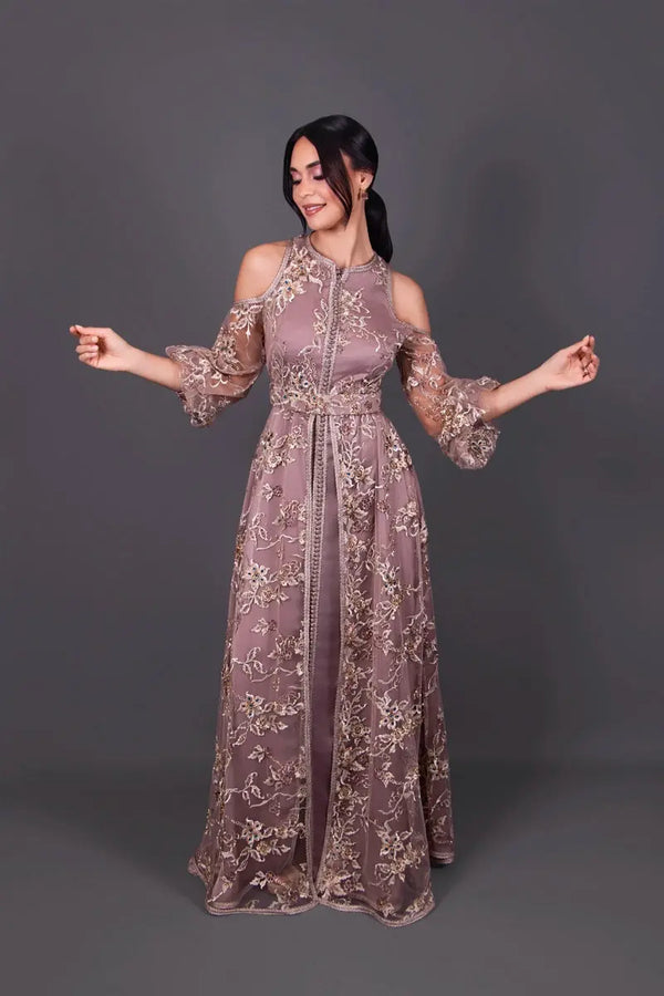 قفطان Lauren – تكشيطة فاخرة بأسلوب شرقي أنيق MODE & CAFTAN