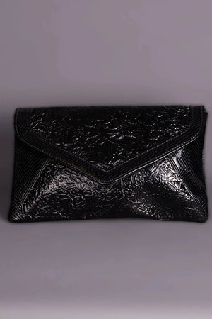 Sac de soirée noir vernis pour accessoirises avec des tenues orientales 