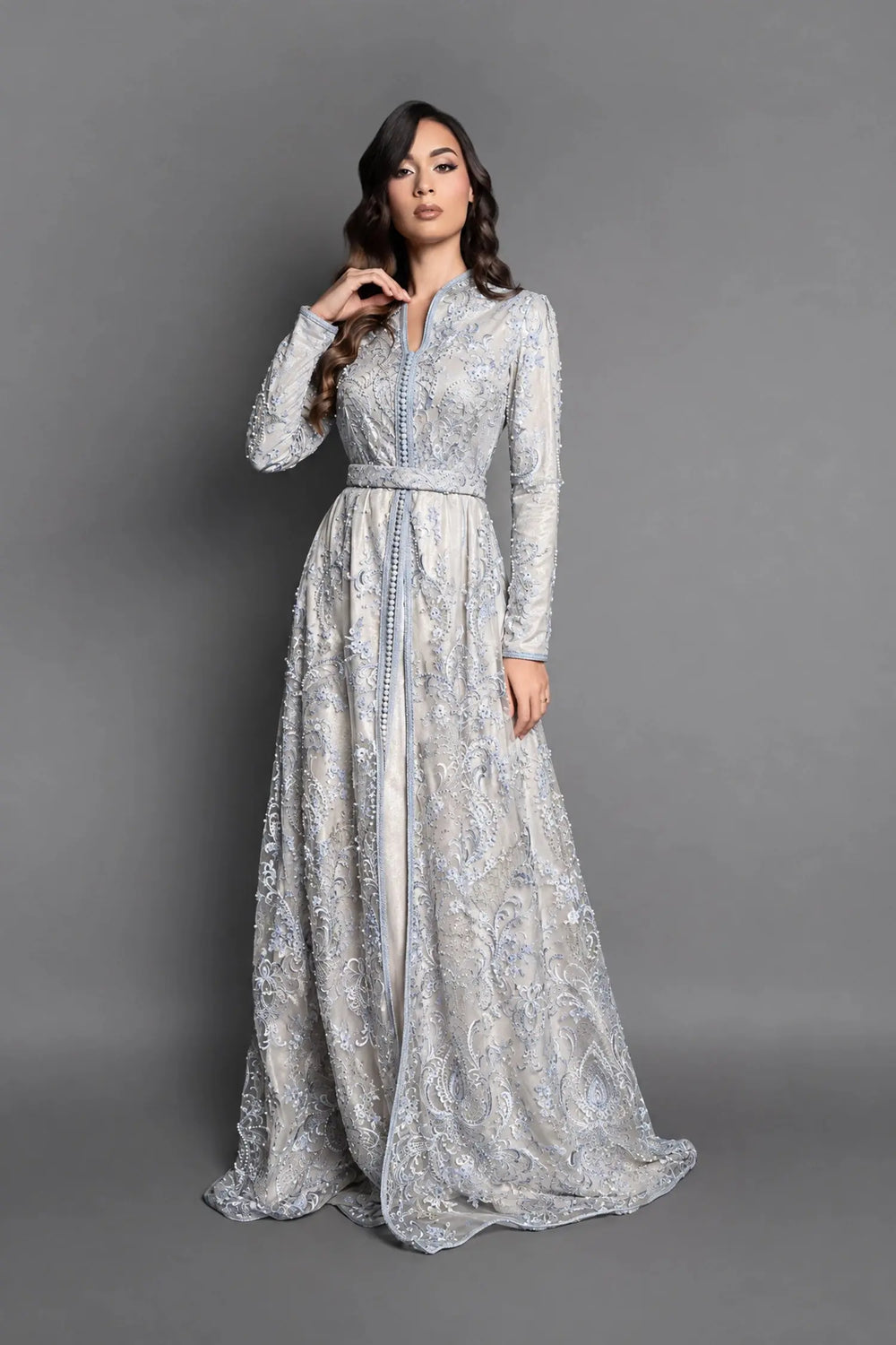 Caftan marocain en dentelle haute gamme Cornelya MODE & CAFTAN