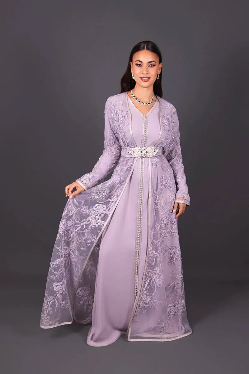 takchita marocaine deux pièces en dentelle perlée 