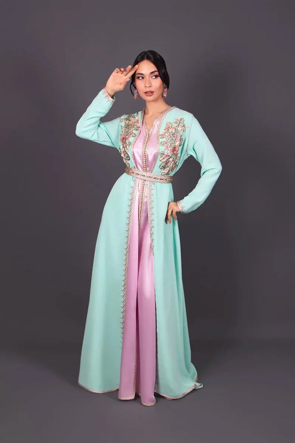قفطان ليزارا – ألوان باستيلية MODE & CAFTAN