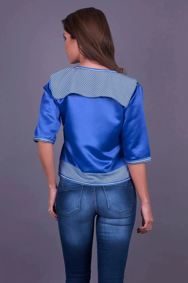 Tunica marocchina blu con colletto alla marinara, design a taglio corto